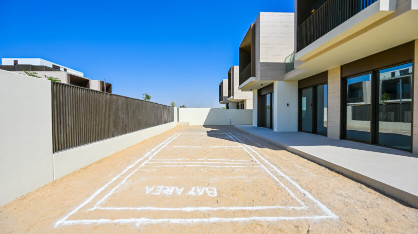 Emaar x Elie Saab | Large 5BR | Private Salt Pool 12M | 100% Park Facing