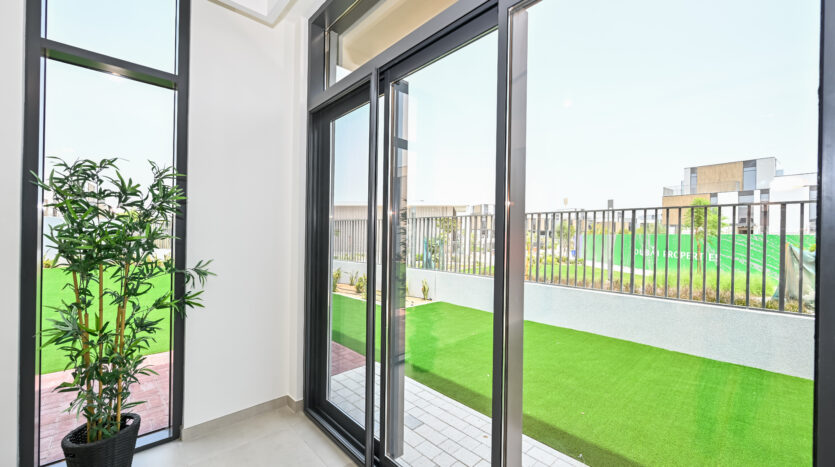 4BR+Family+Maid | G+2 | Pool and Park Facing | 4B2
